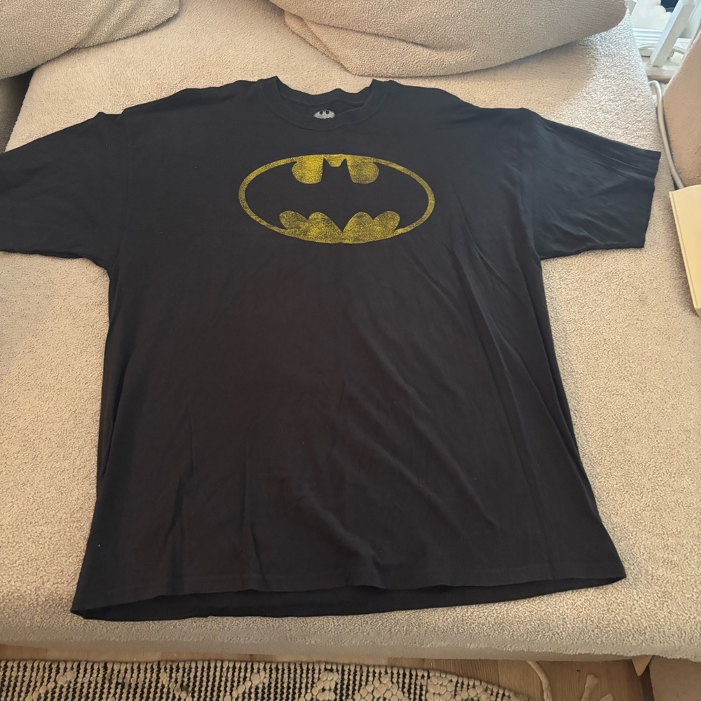 Batman Black and Gold Short Sleeve Tee 100% cotton